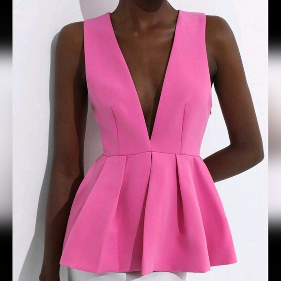 Elegant Casual Sleeveless Ruffle Hem Design Blouse For Women - Picture 4 of 4